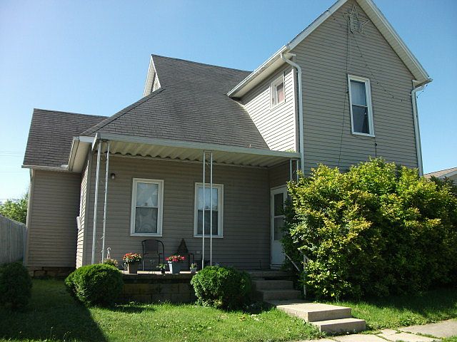 1st image of 762 Mirabeau St