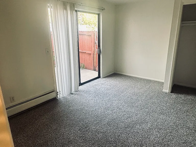 1315 Estes St #16-C — Photo 19
