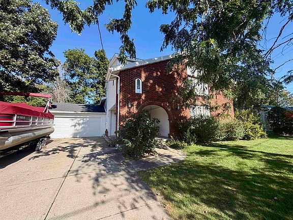 2nd image of 83 Prospect Ave