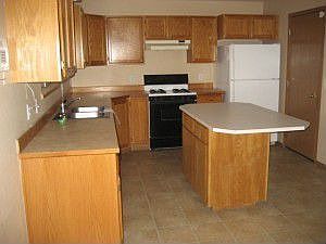 5th image of 890 N Shannon Ln