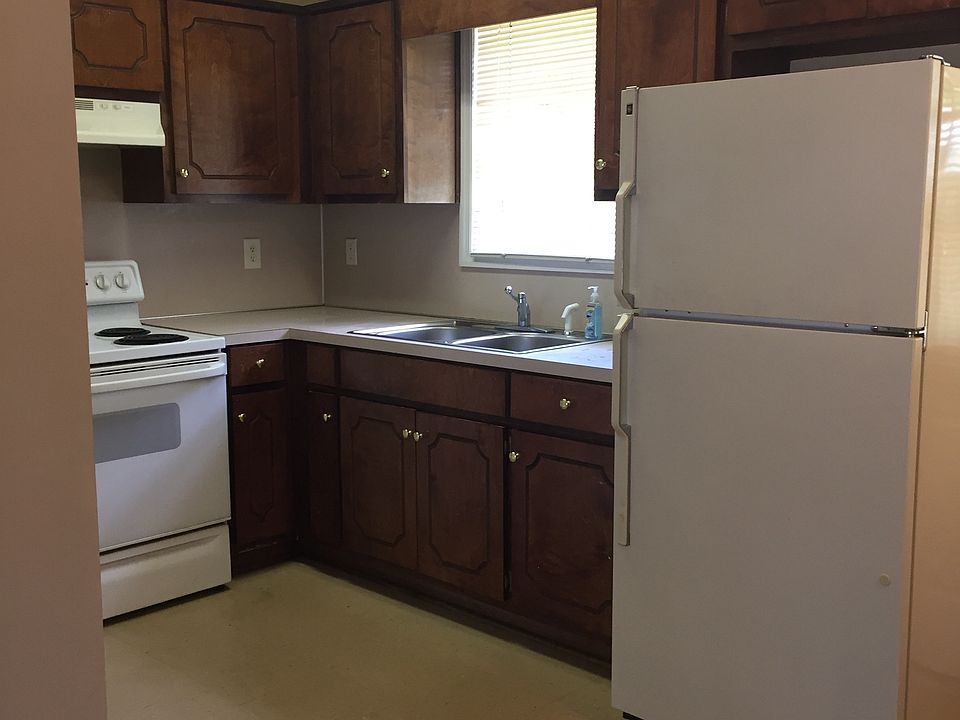 2nd image of 18 Ramsey Rd #A