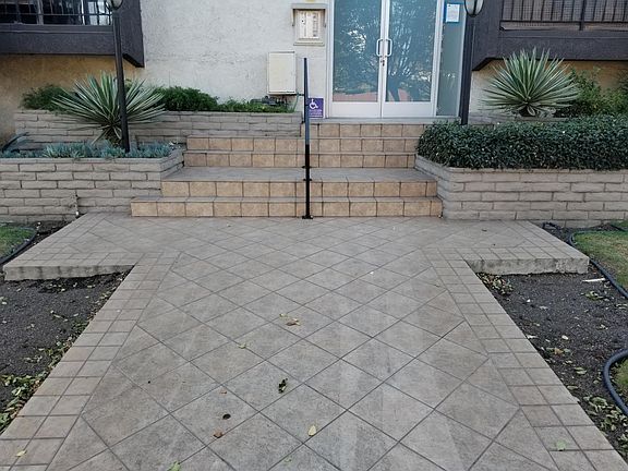 2nd image of 1247 S Bundy Dr #209