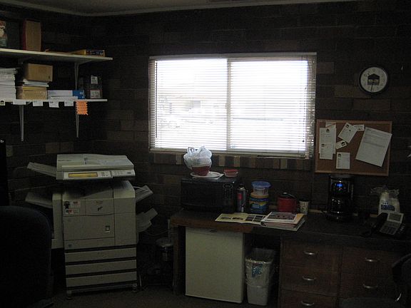 4th image of 400 Coal Creek Rd