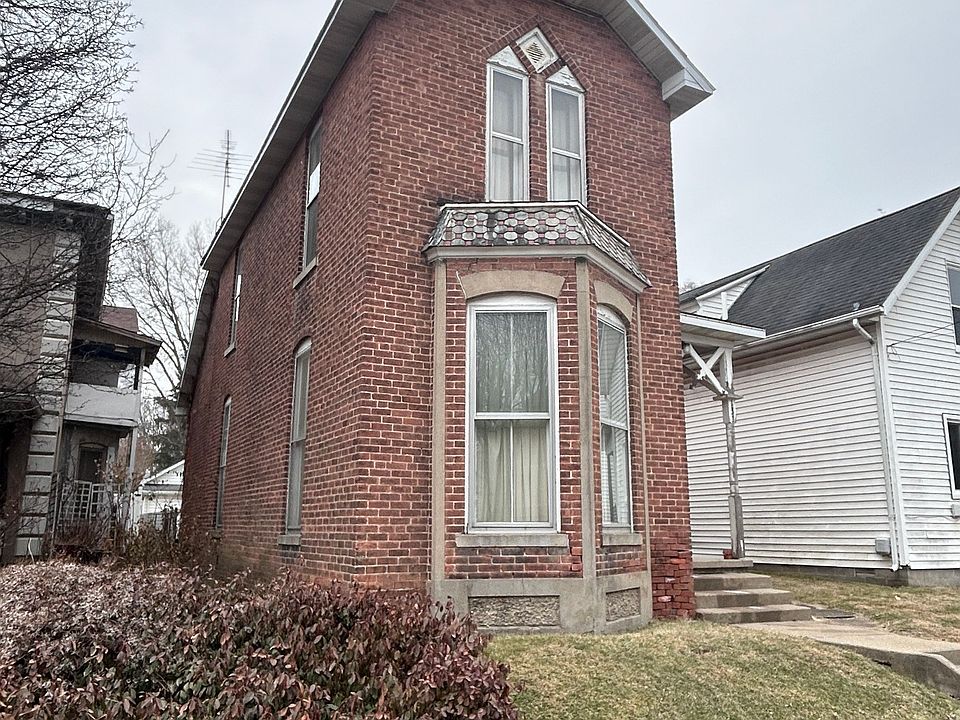 1st image of 131 S Jefferson St