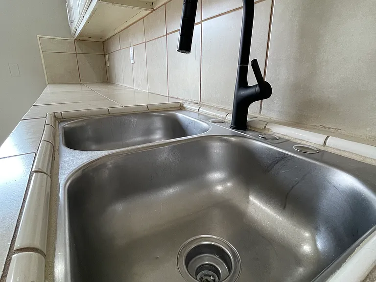 10231 Woodworth Ave #6 — Photo 10