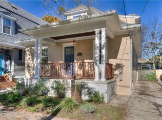 11 Hollywood Rd, Providence, RI 02909