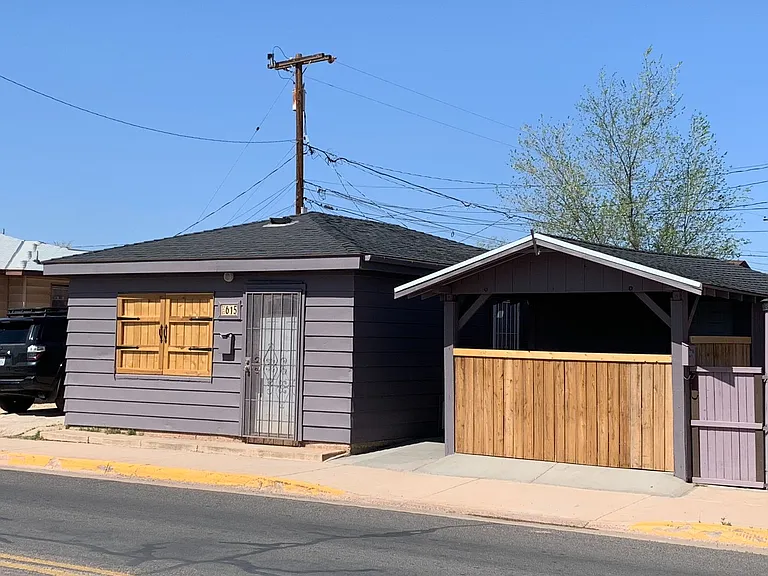 615 N Berry Ave — Photo 1
