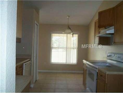 4th image of 551 Peace Dr