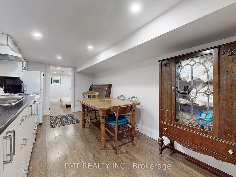 232 Laughton Ave #BASEMENT — Photo 6