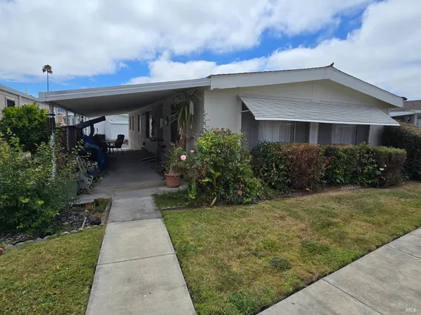 253 Circulo Tierra, Rohnert Park, CA 94928
