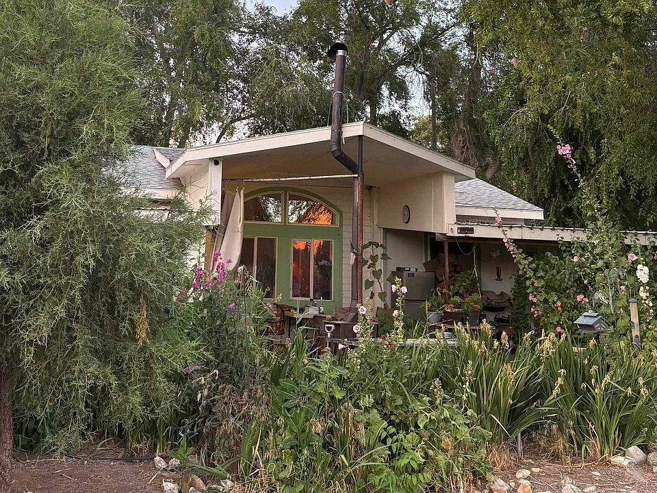 1st image of 8241 Butte Rd