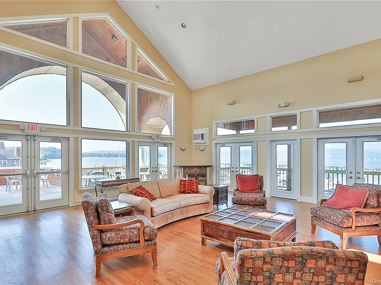 517 Half Moon Bay Dr — Photo 24