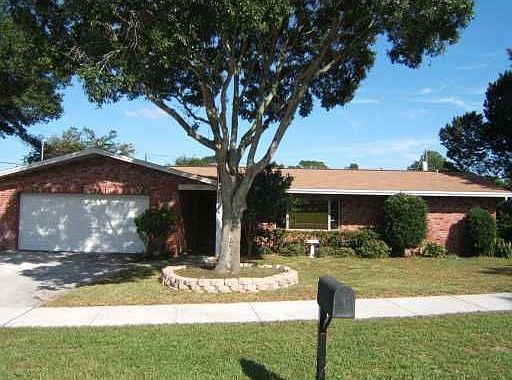 Home for Sale in Seminole, FL $245,000
