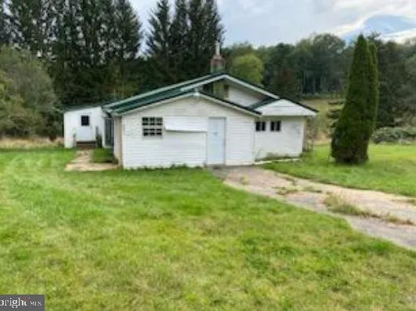 167 Red Oak Rd, Oakland, MD 21550