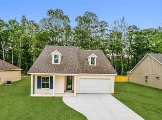 1024 Abita River Dr, Covington, LA 70433