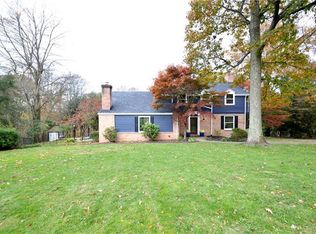 216 Dilworth Rd, Sewickley, PA 15143