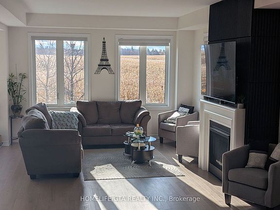 4th image of 264 Broadacre Dr