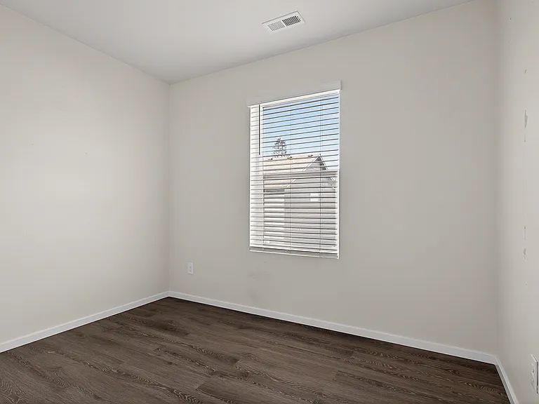 1007 N Viewmont Rd — Photo 12