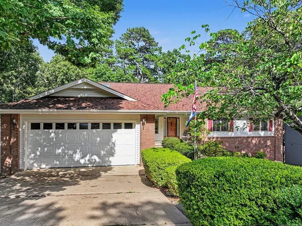 5 Coronado Ln, Hot Springs Village, AR 71909