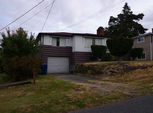 2412 S Warsaw St, Seattle, WA 98108