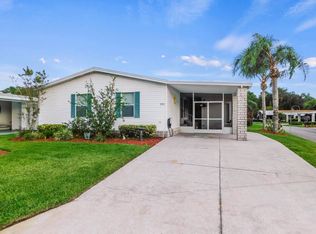 772 Royal Forest Dr, Auburndale, FL 33823