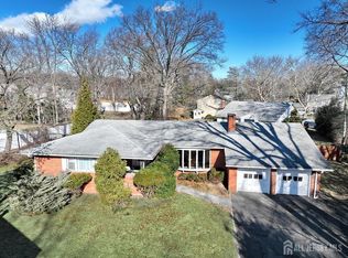 11 Kenneth Rd, Montclair, NJ 07043