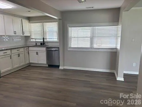 229 Browntown Rd — Photo 8
