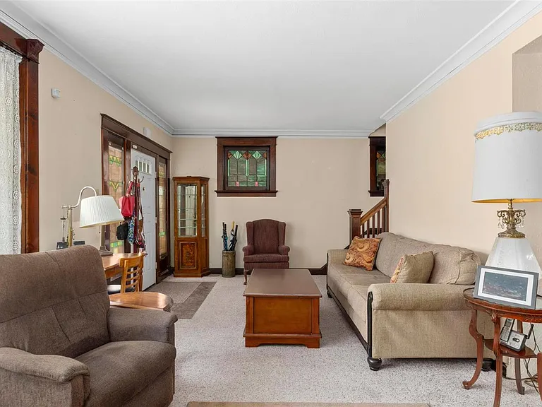 3637 Meramec St — Photo 6