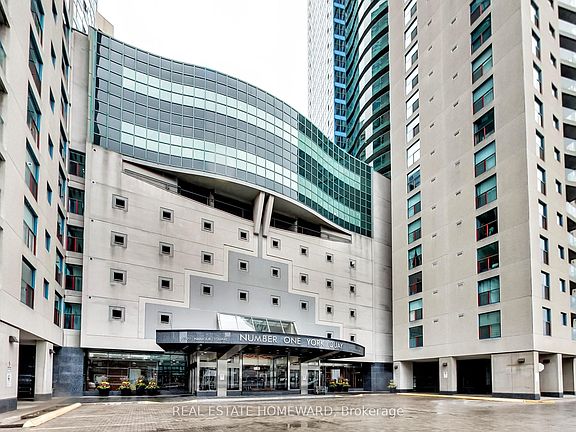4th image of 77 Harbour Sq #1208