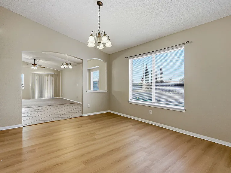 732 Desert Sage Dr — Photo 6