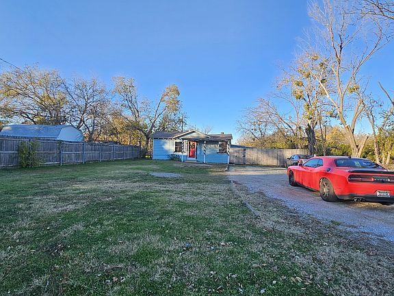 5th image of 601 Audra Ln