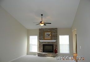 3rd image of 6760 Oxford Ln