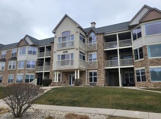 6995 S Riverwood Blvd #S-104, Franklin, WI 53132