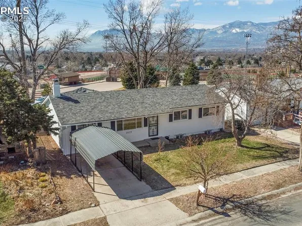 1613 Newcastle St, Colorado Springs, CO 80907