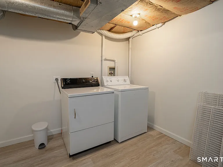 133 Linden Ave #B — Photo 13
