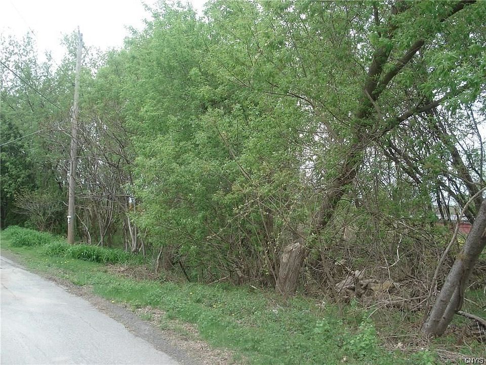 2nd image of 6 Brentwood Rd