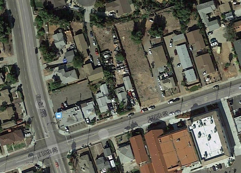 1st image of 2501 E 18th St