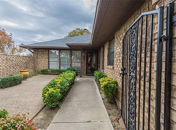 2nd image of 1305 British Blvd
