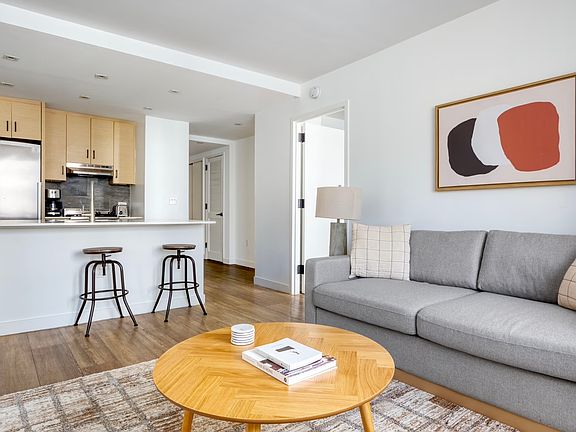 2nd image of 30 Cliff St #6B