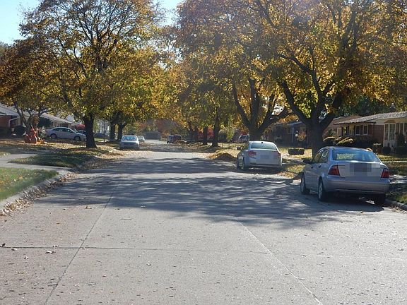 4th image of 14642 Stonehouse Ave