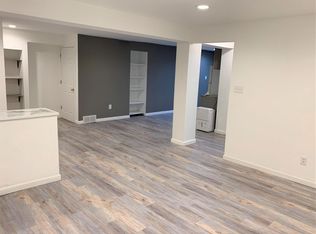 4521 Rushmore Dr NE #E, Cedar Rapids, IA 52402