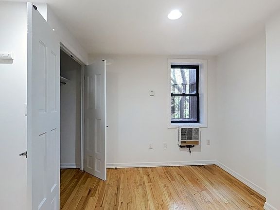 4th image of 126 E 7th St #3B12