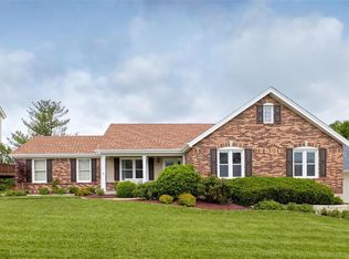 3417 Riverchase Pkwy, Saint Charles, MO 63301