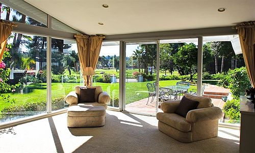 Living room w/golf views