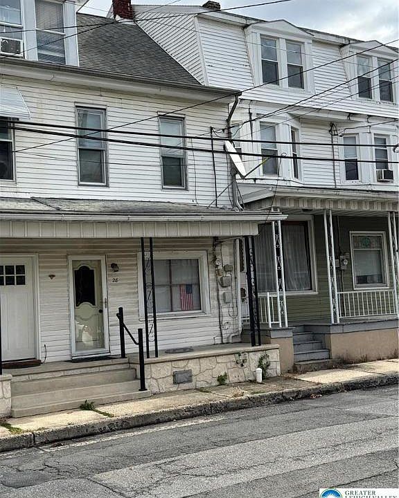 1st image of 28 Main St