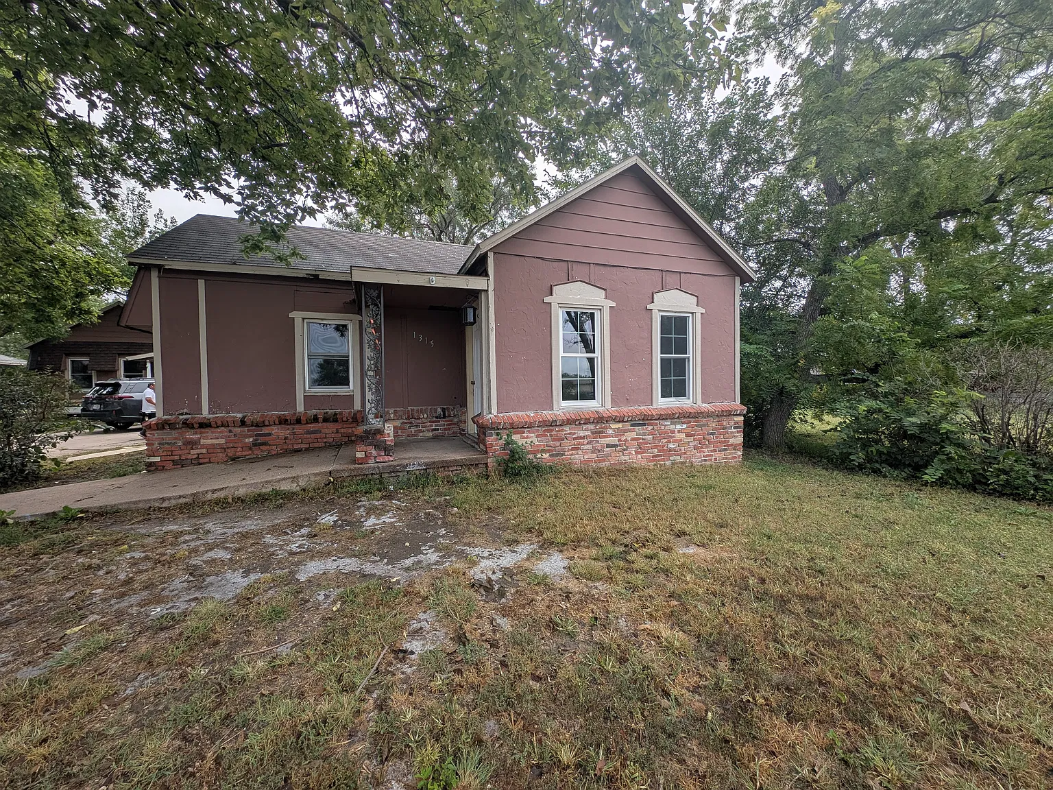 2 bed, 1250 sqft, $1,600 — Photo 4