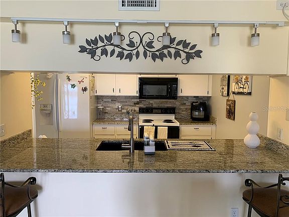 3rd image of 3310 Loveland Blvd Unit 1403