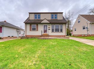 16105 Mendota Ave, Maple Heights, OH 44137