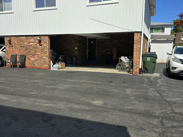 2852 W Touhy Ave Unit A, Chicago, IL 60645