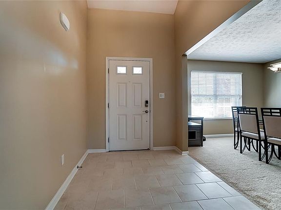 5th image of 241 Long Meadow Dr